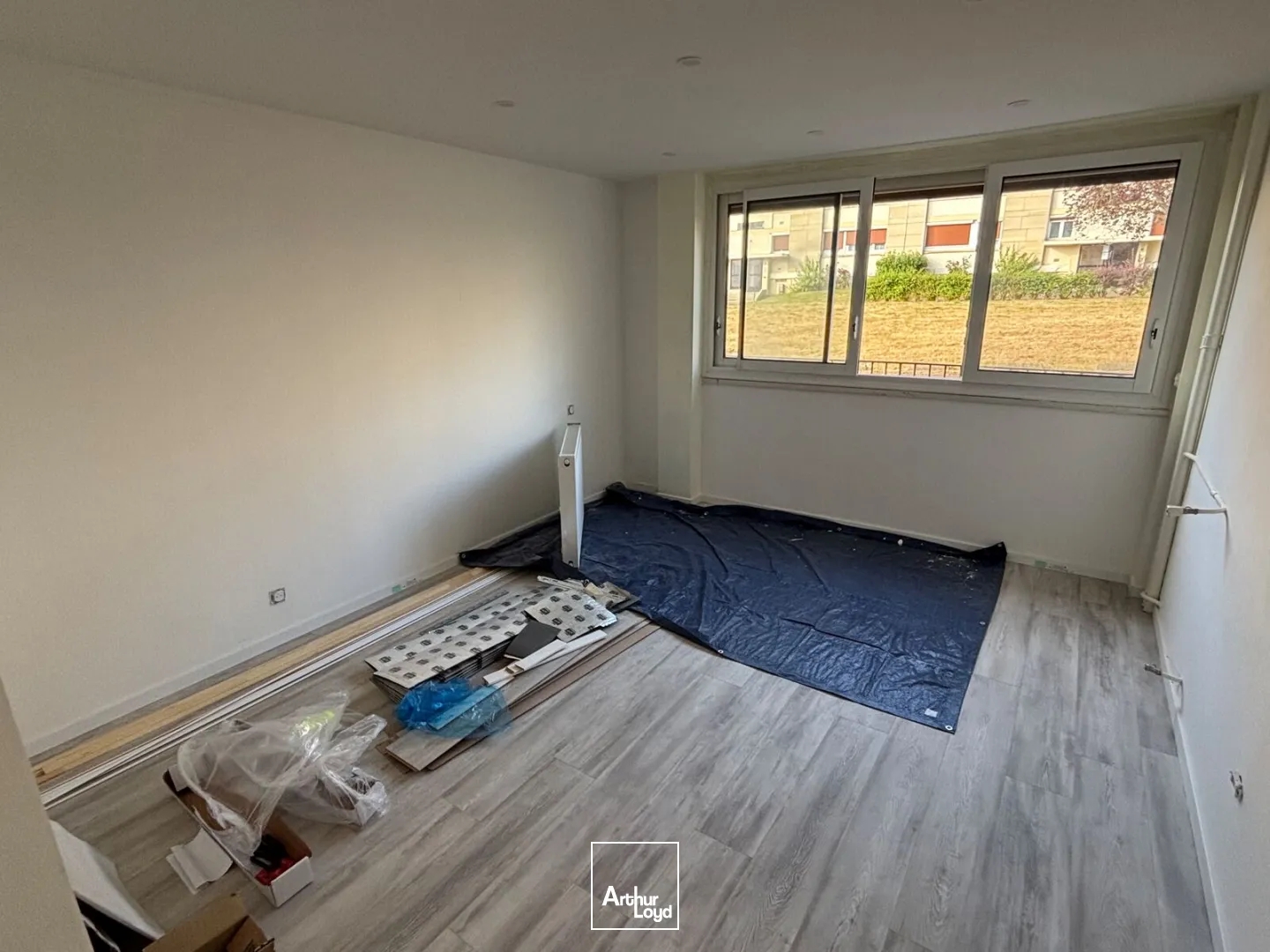 Locaux à vendre - 50m2 - Beauvais (60000)