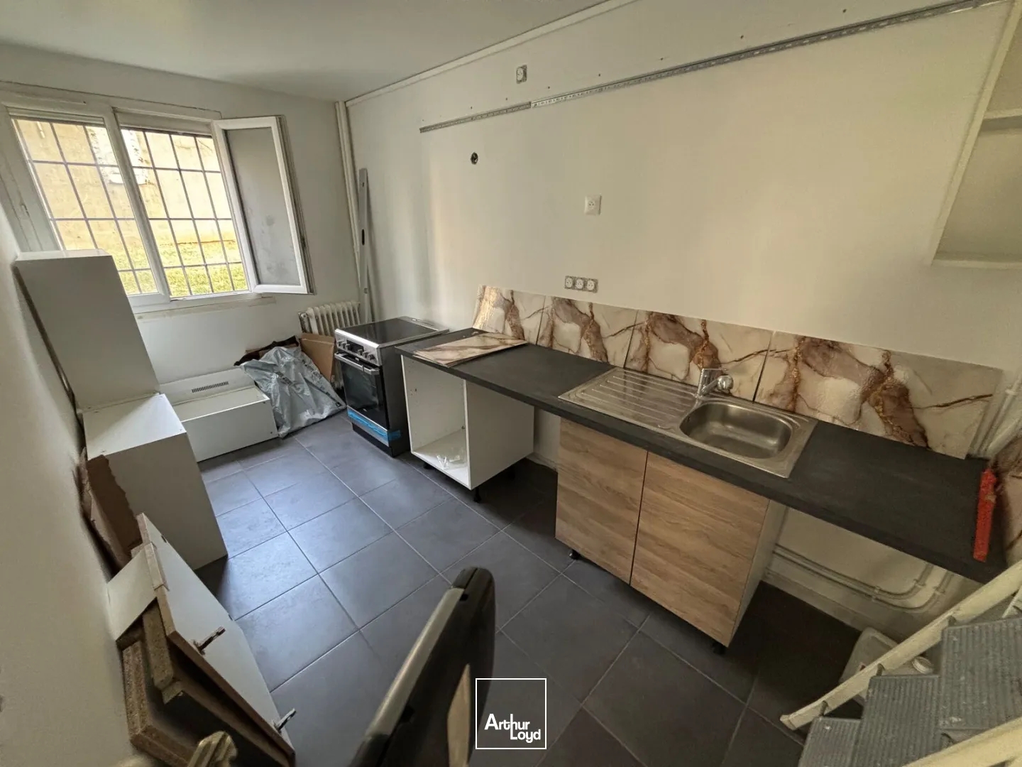 Locaux à vendre - 50m2 - Beauvais (60000)