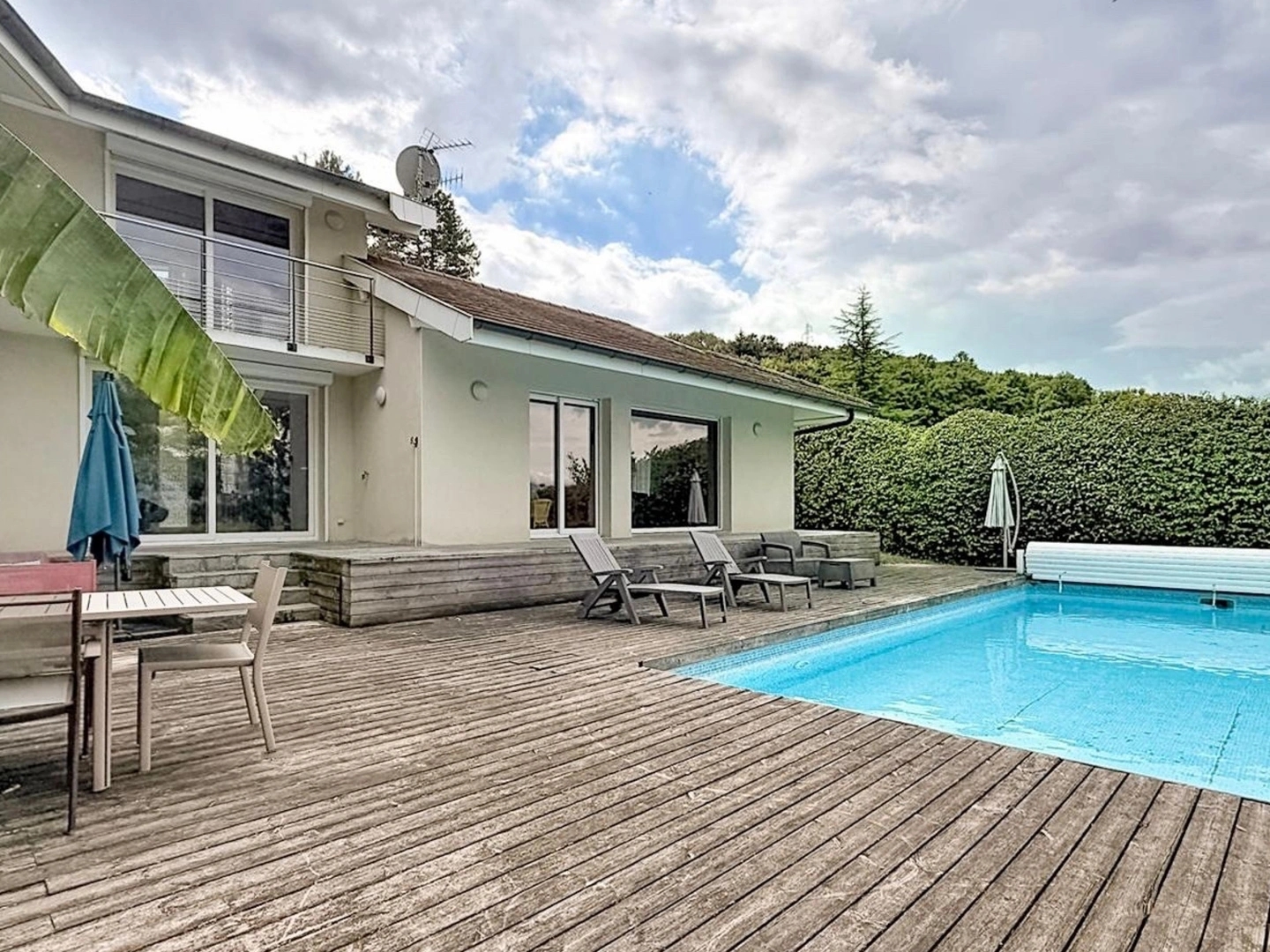 Maison à vendre - 5 pièces - 240m2 - Massongy (74140)