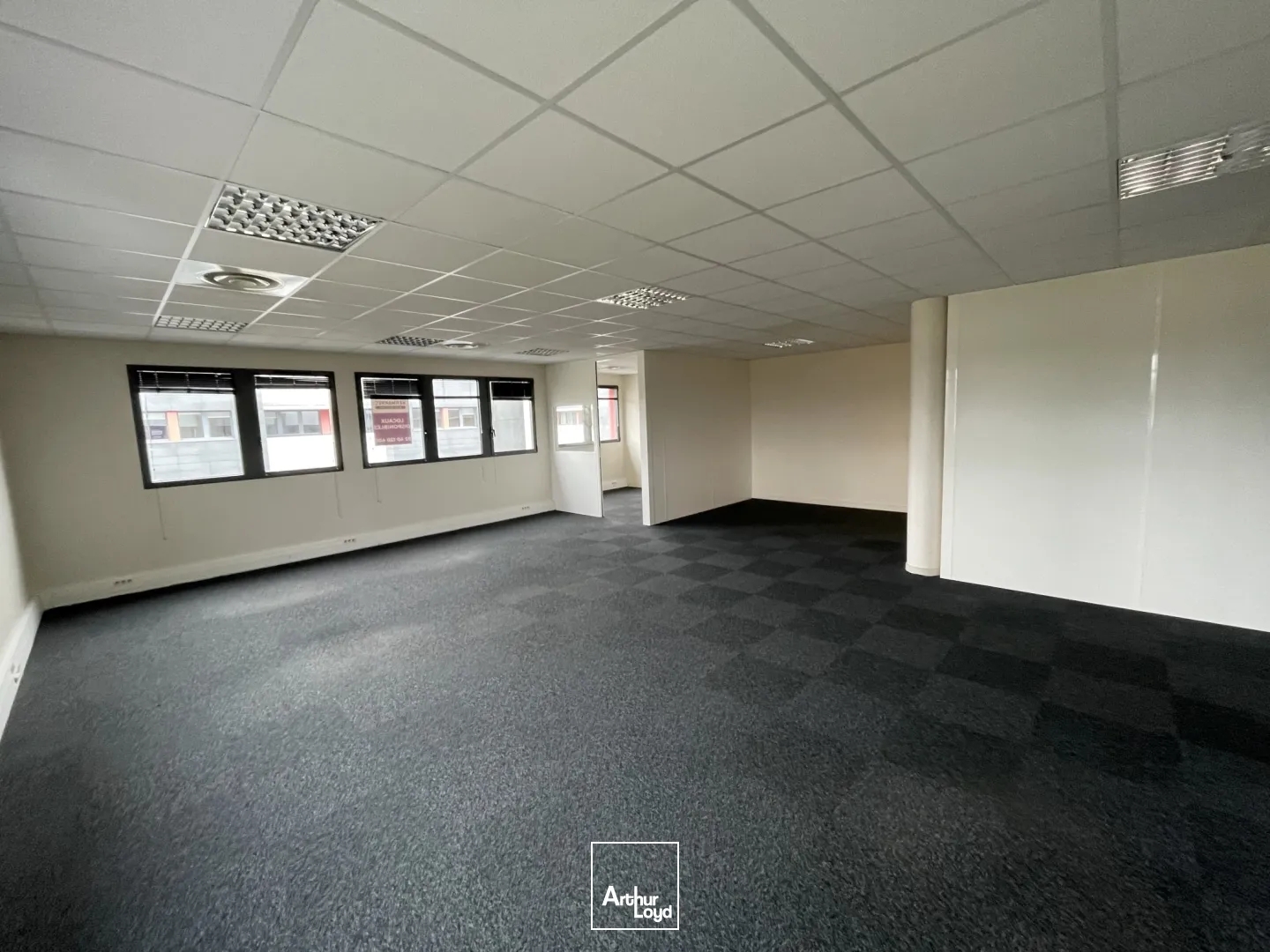 Bureaux à vendre - 113m2 - Saint-Herblain (44800)