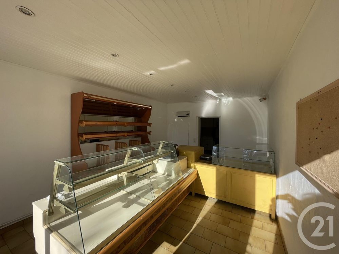 Maison à vendre - 4 pièces - 141m2 - Saint-Laurent-Des... (24400)