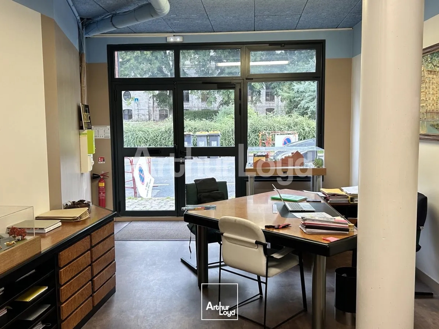 Vente local commercial 370 m² Lille centre grande visibilité Vieux-Lille