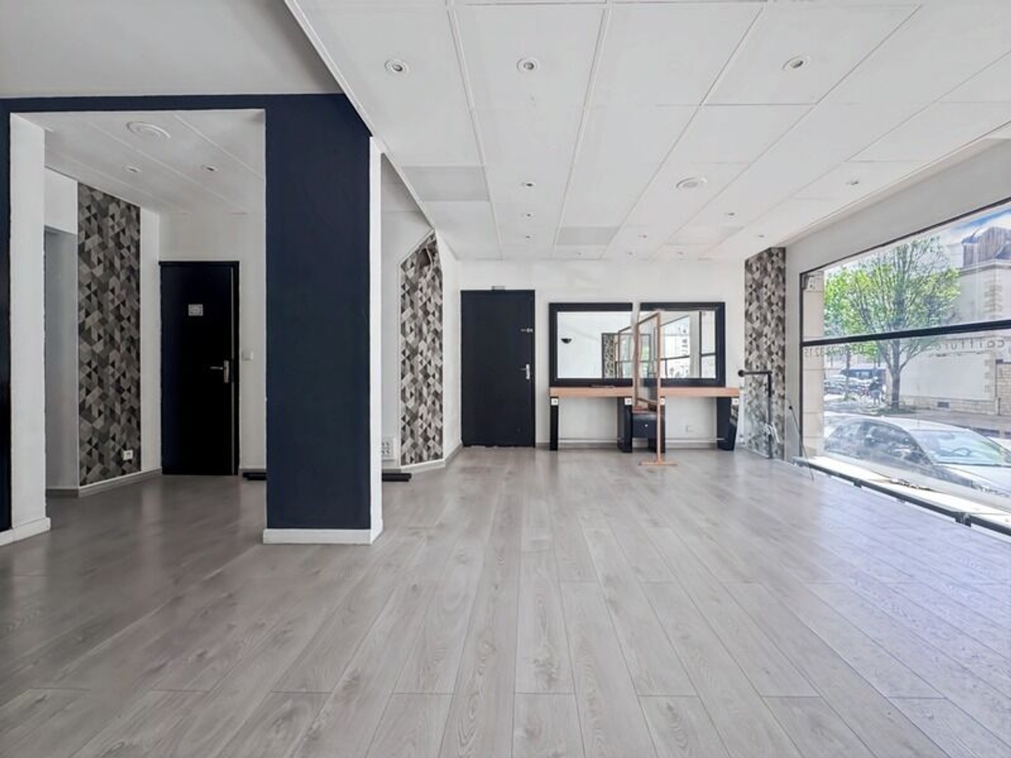 Bureaux à vendre - 2 pièces - 54m2 - Dijon (21000)