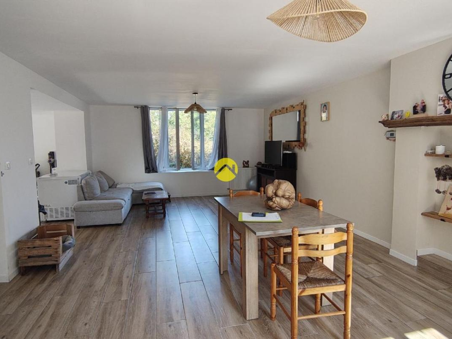 Maison à vendre - 4 pièces - 104m2 - Le Bourg-D'hem (23220)
