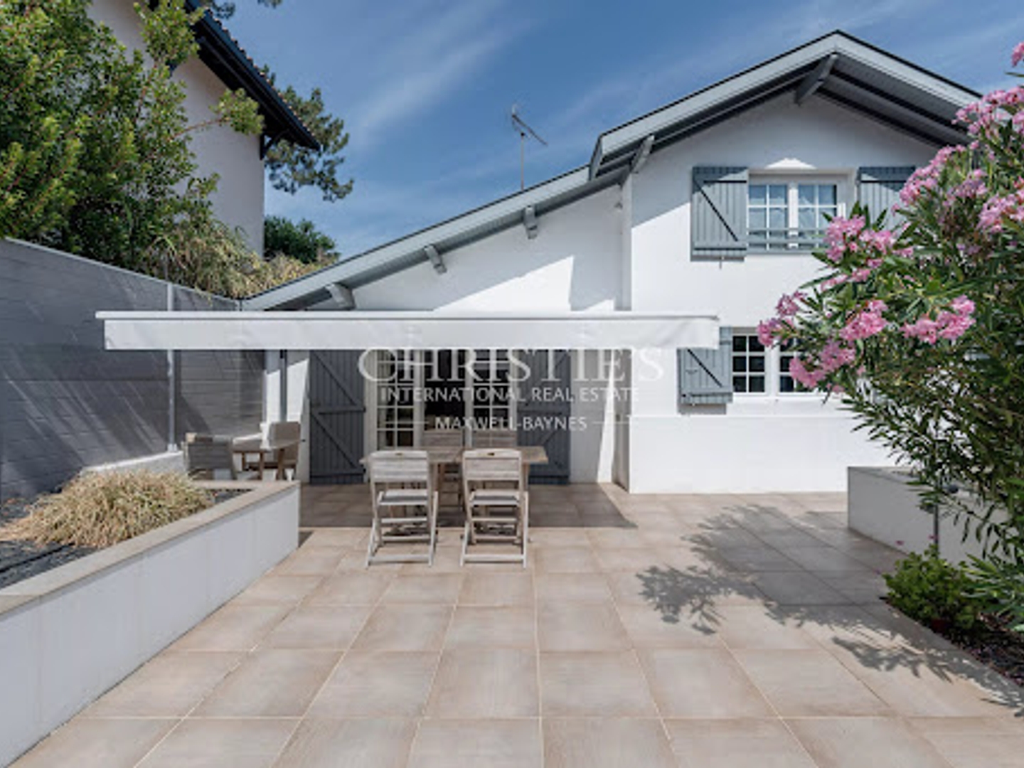 Maison 9 pièces 185 m²