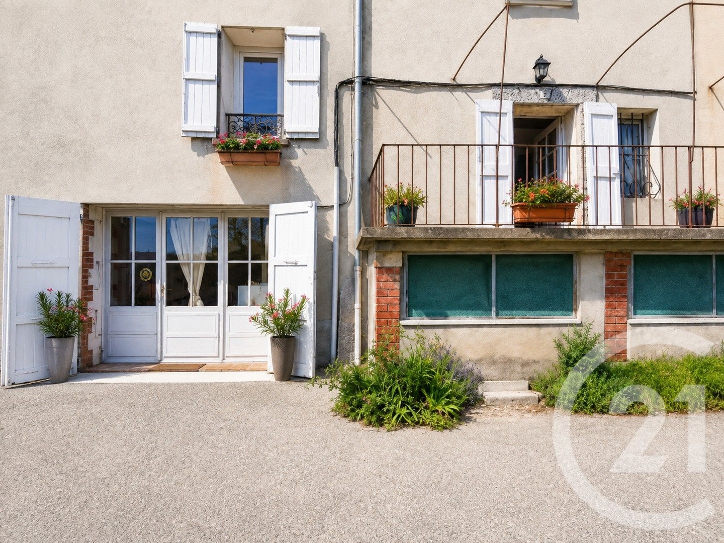 Immeuble 4 pièces 76 m²