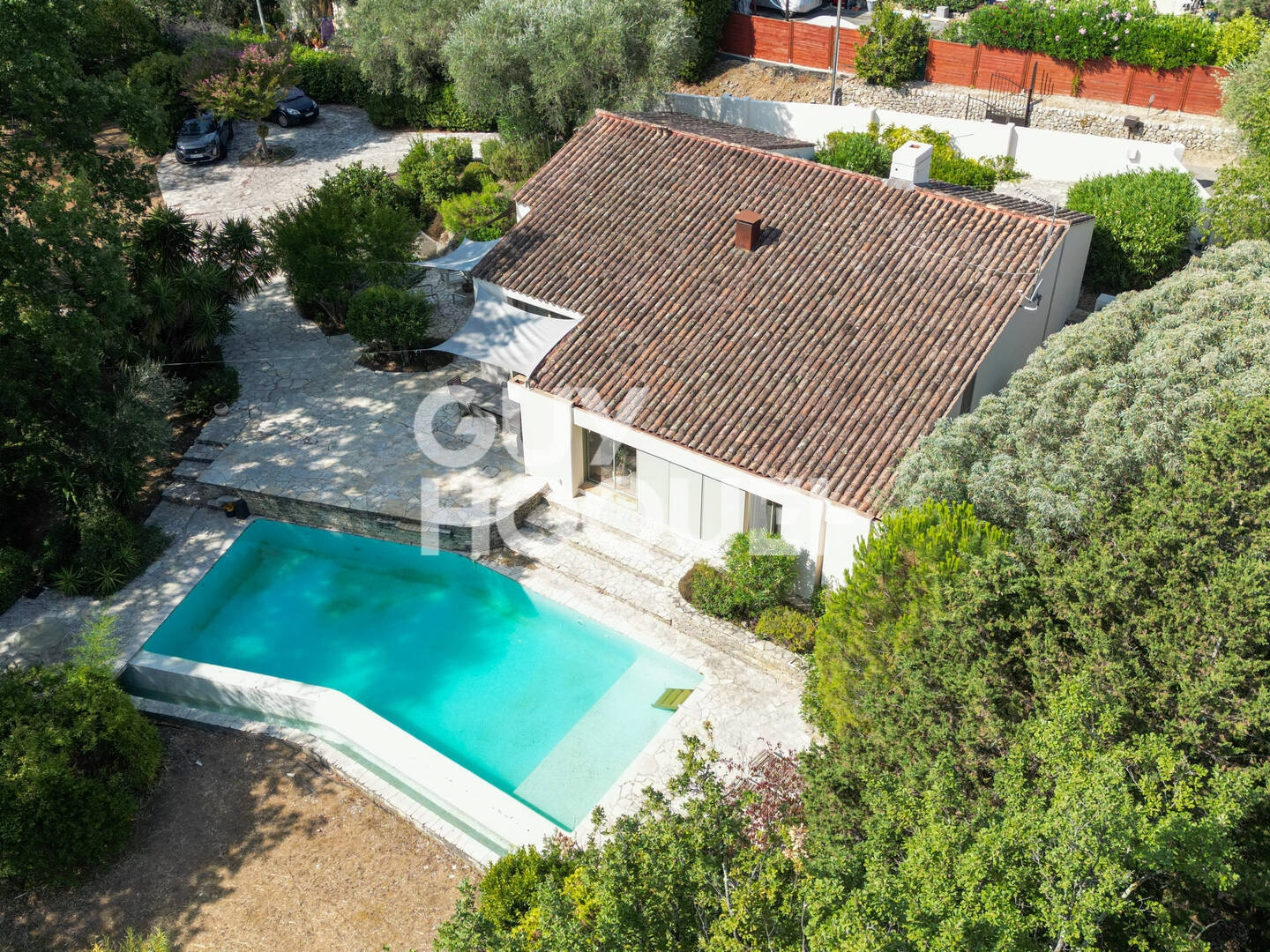 Maison à vendre - 5 pièces - 178m2 - La Roquette-Sur-S... (06550)