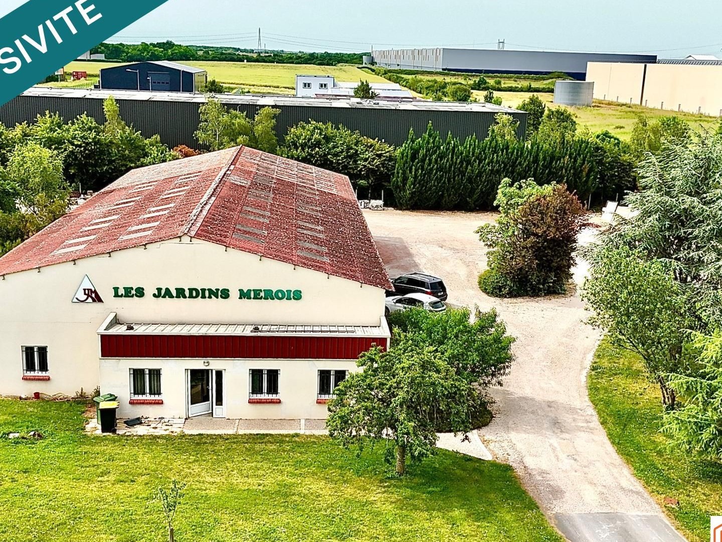 Bureaux 10 pièces 682 m²