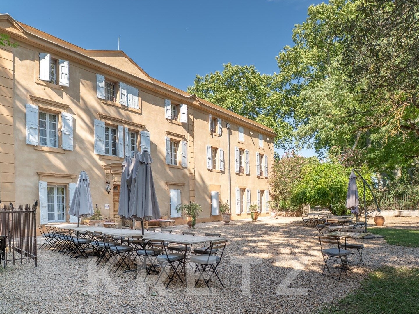 Maison à vendre - 38 pièces - 1400m2 - Pézenas (34120)