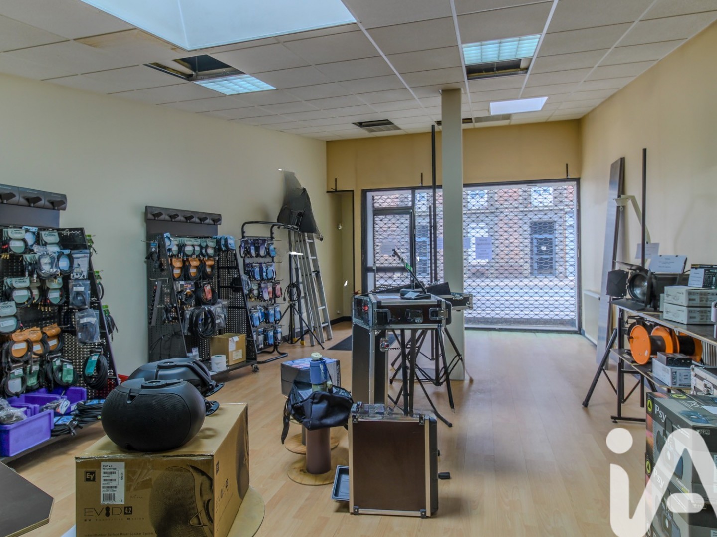 Local d'activité 512 m²