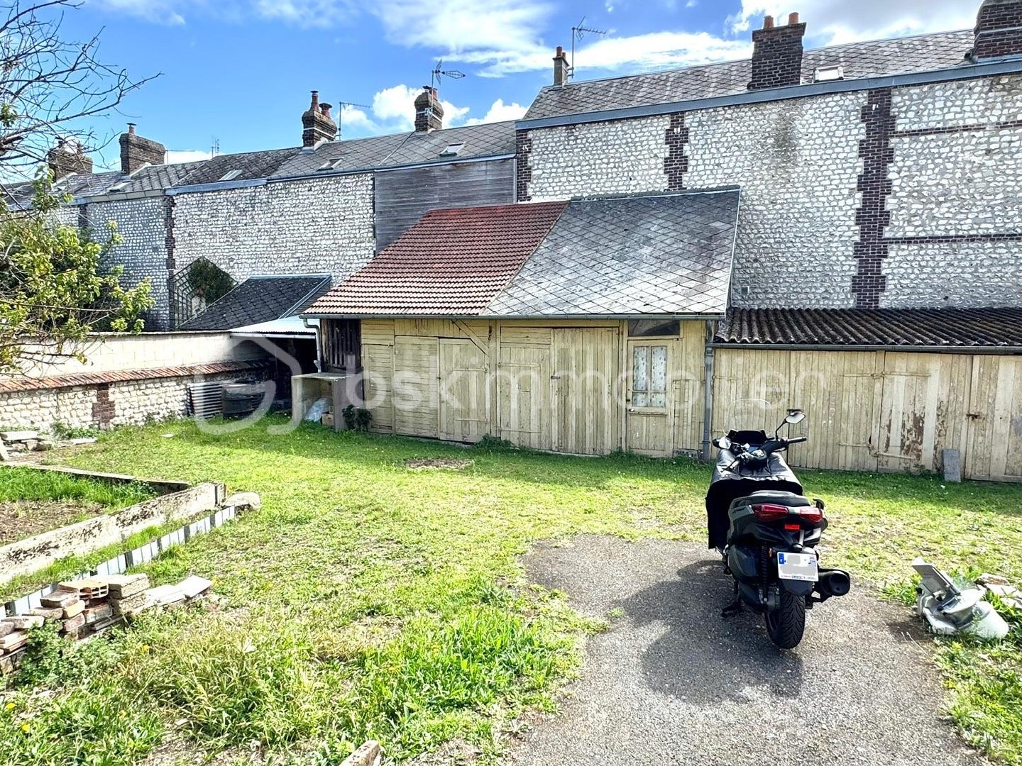 Immeuble à vendre - 7 pièces - 140m2 - Sotteville-Lès-Rouen (76300)