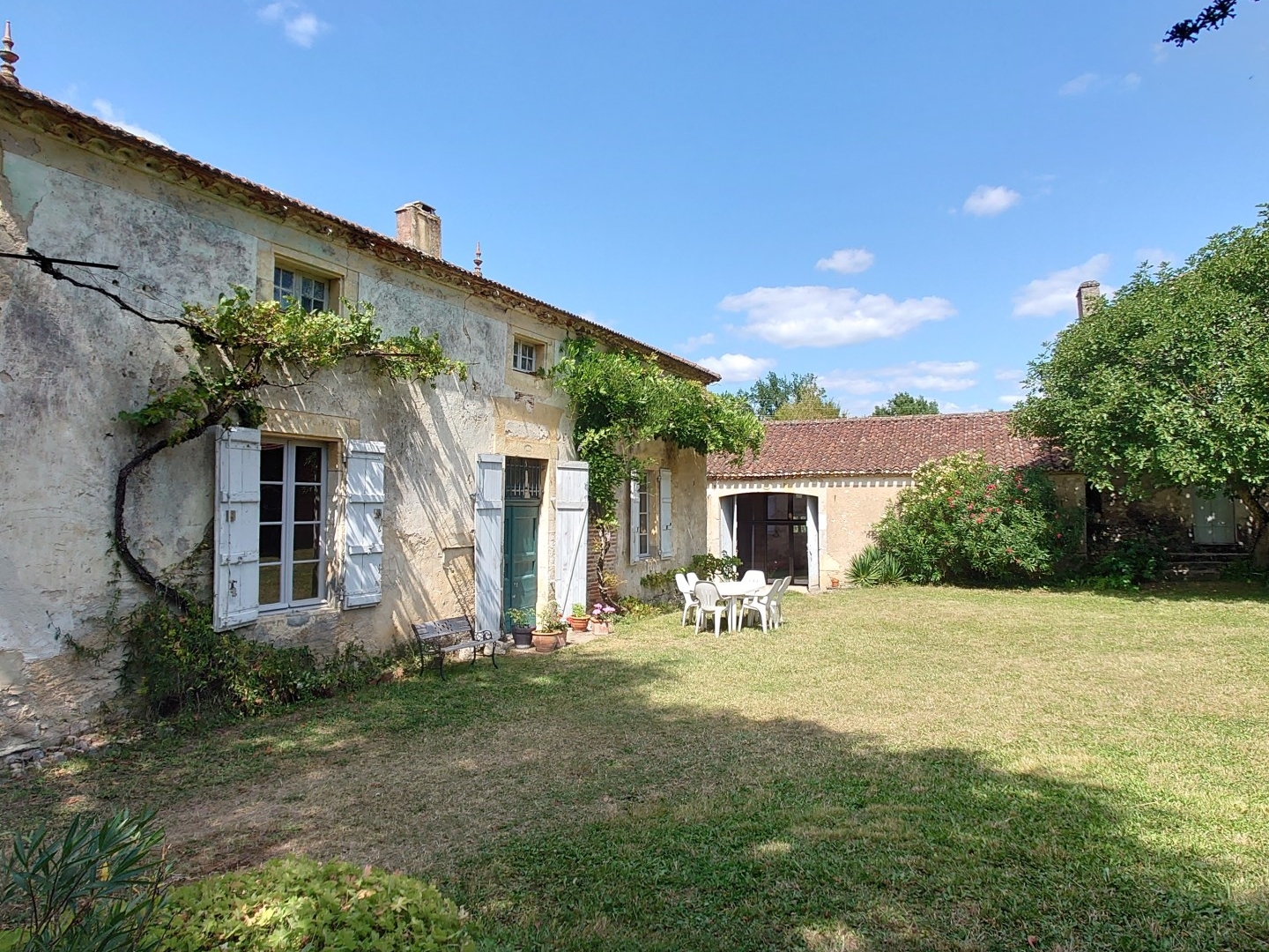 Immeuble à vendre - 7 pièces - 329m2 - Grézels (46700)