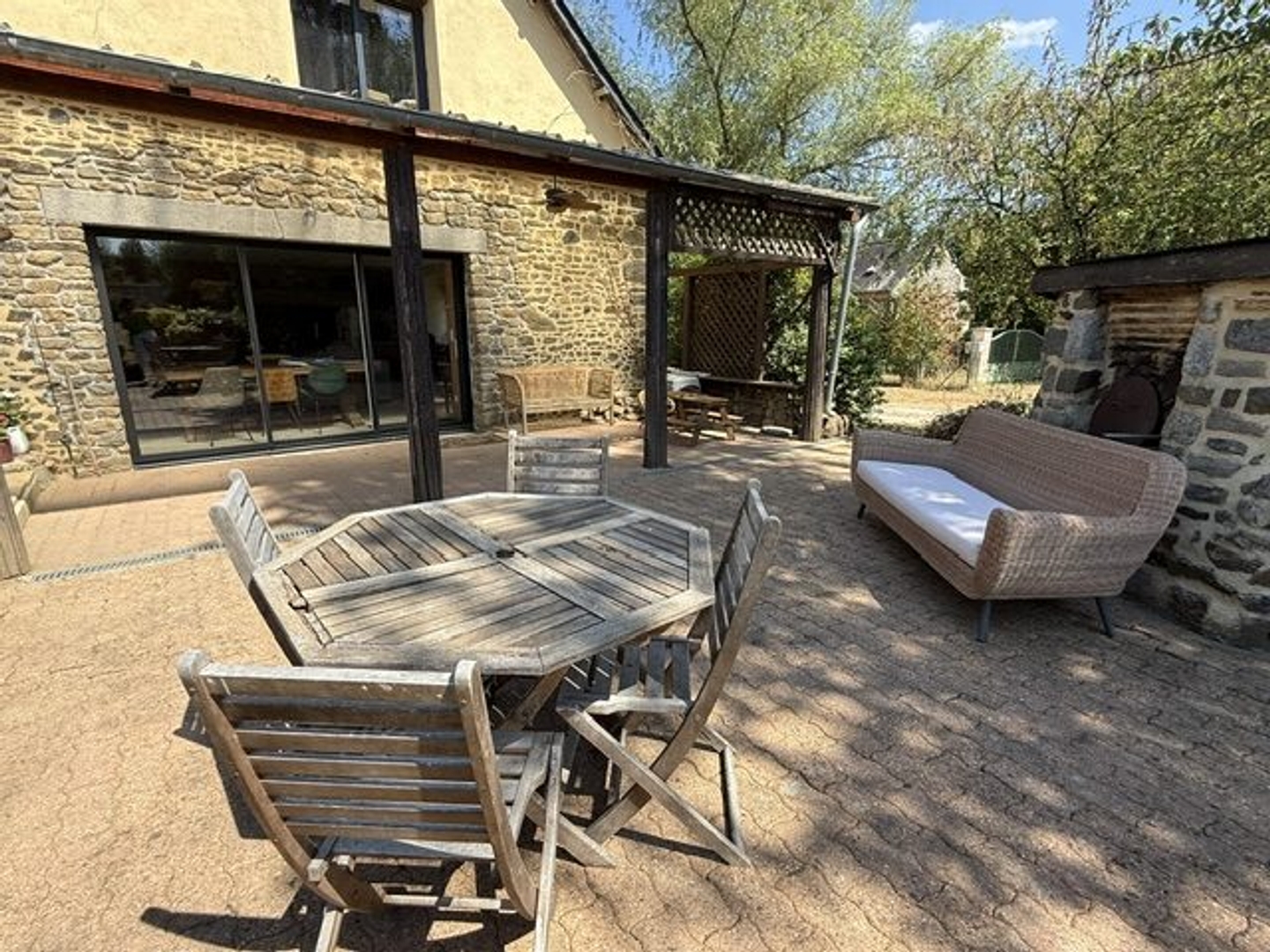 Maison à vendre - 6 pièces - 190m2 - Saint-Domineuc (35190)