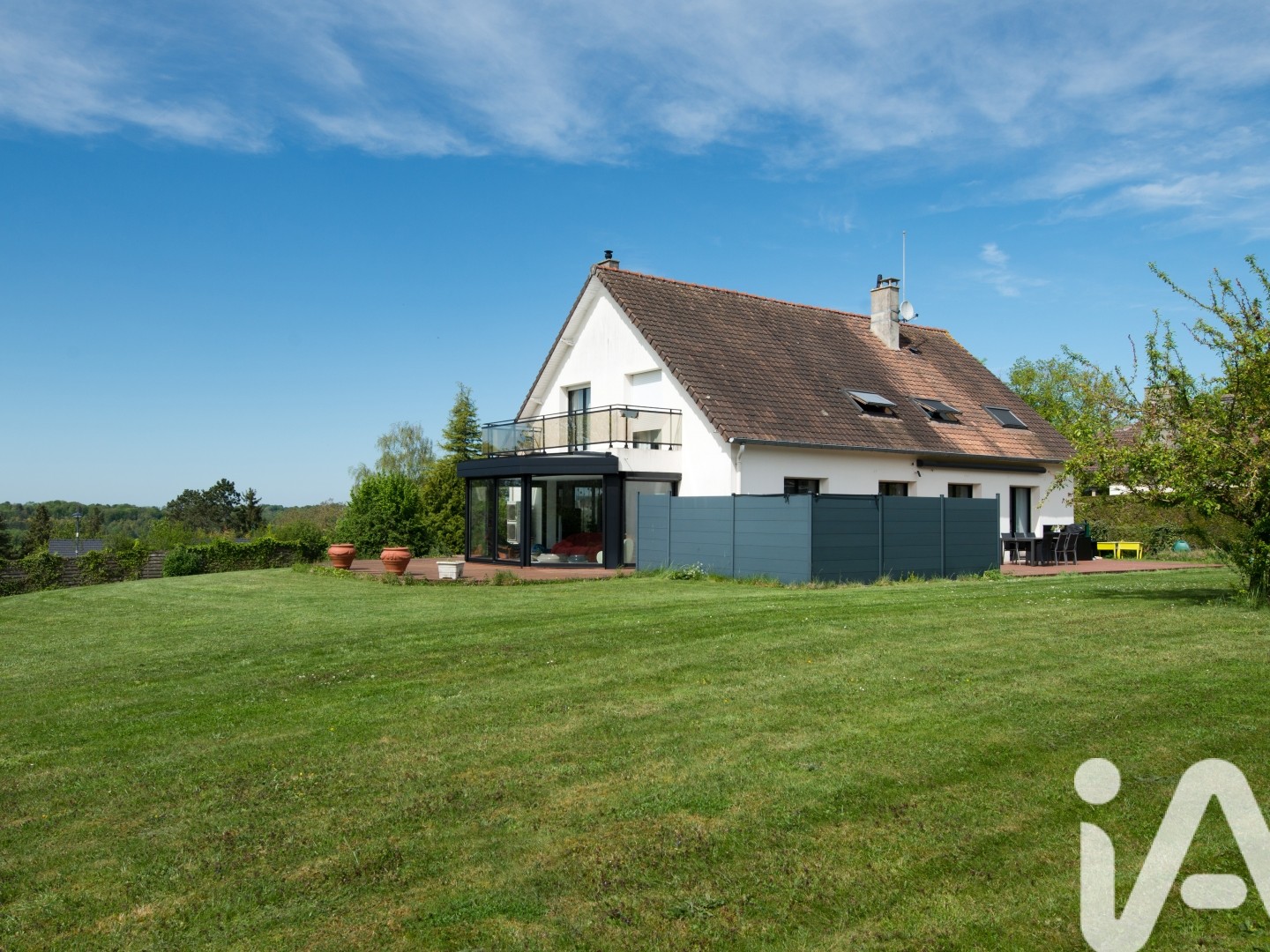 Maison à vendre - 5 pièces - 230m2 - Saint-Fuscien (80680)