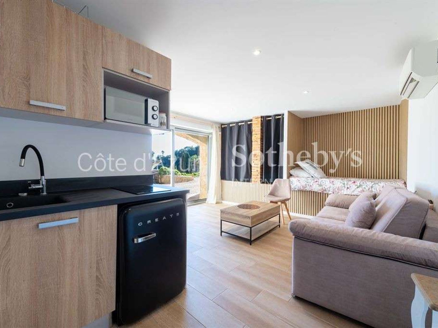 Maison 6 pièces 229 m²