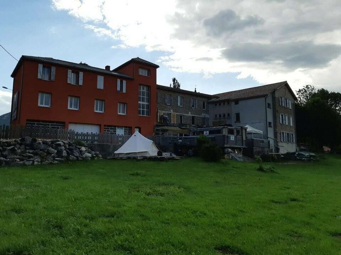 VALENCE - TOURISME à vendre