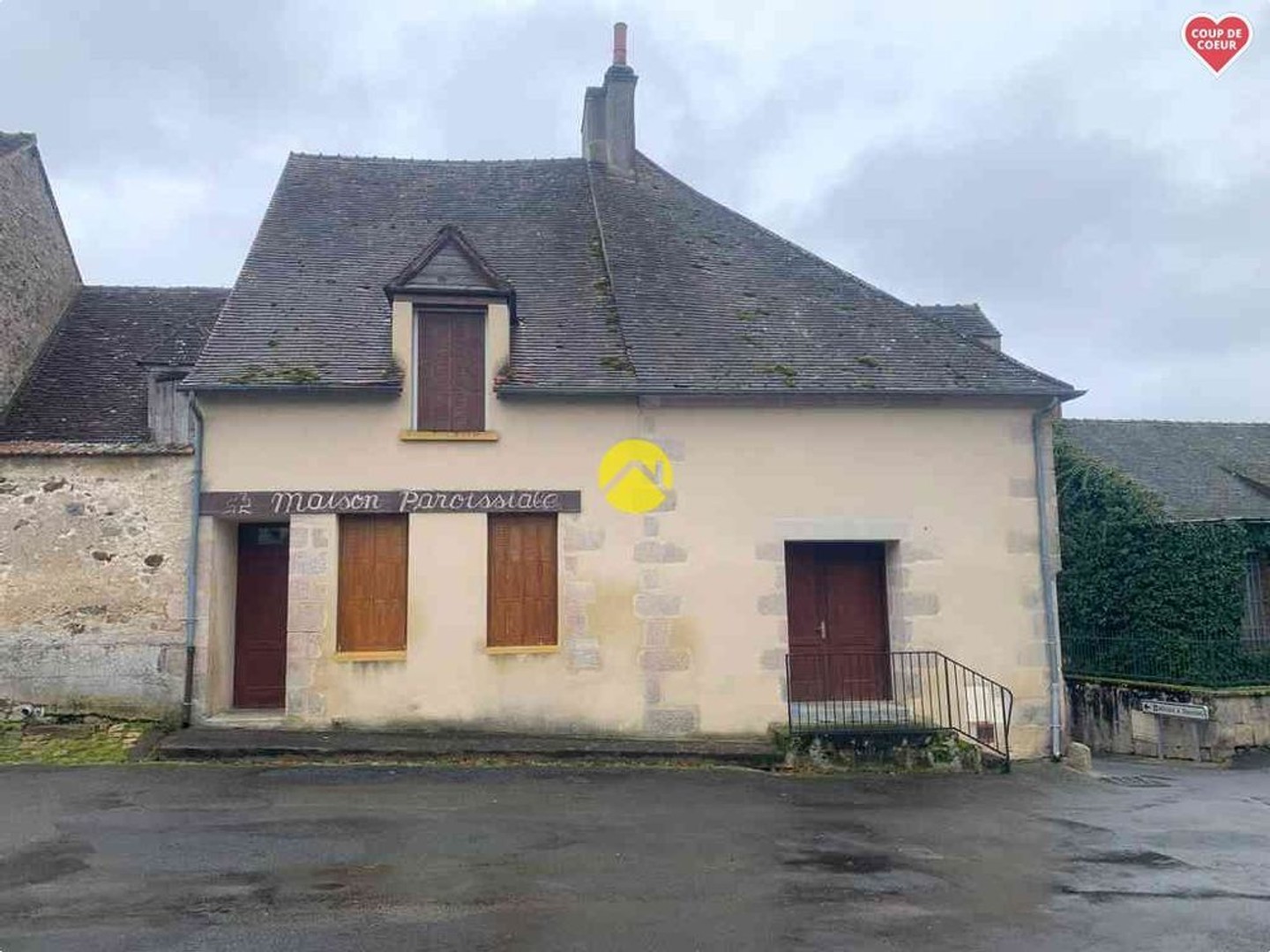 MAISON AVEC GRANDS ESPACES