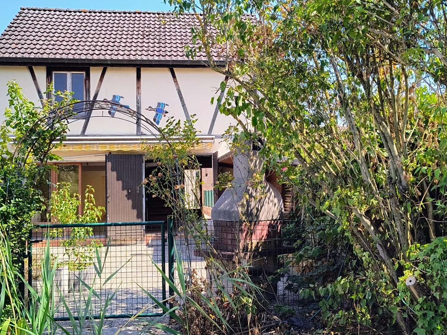 Maison à vendre - 7 pièces - 137m2 - Village-Neuf (68128)