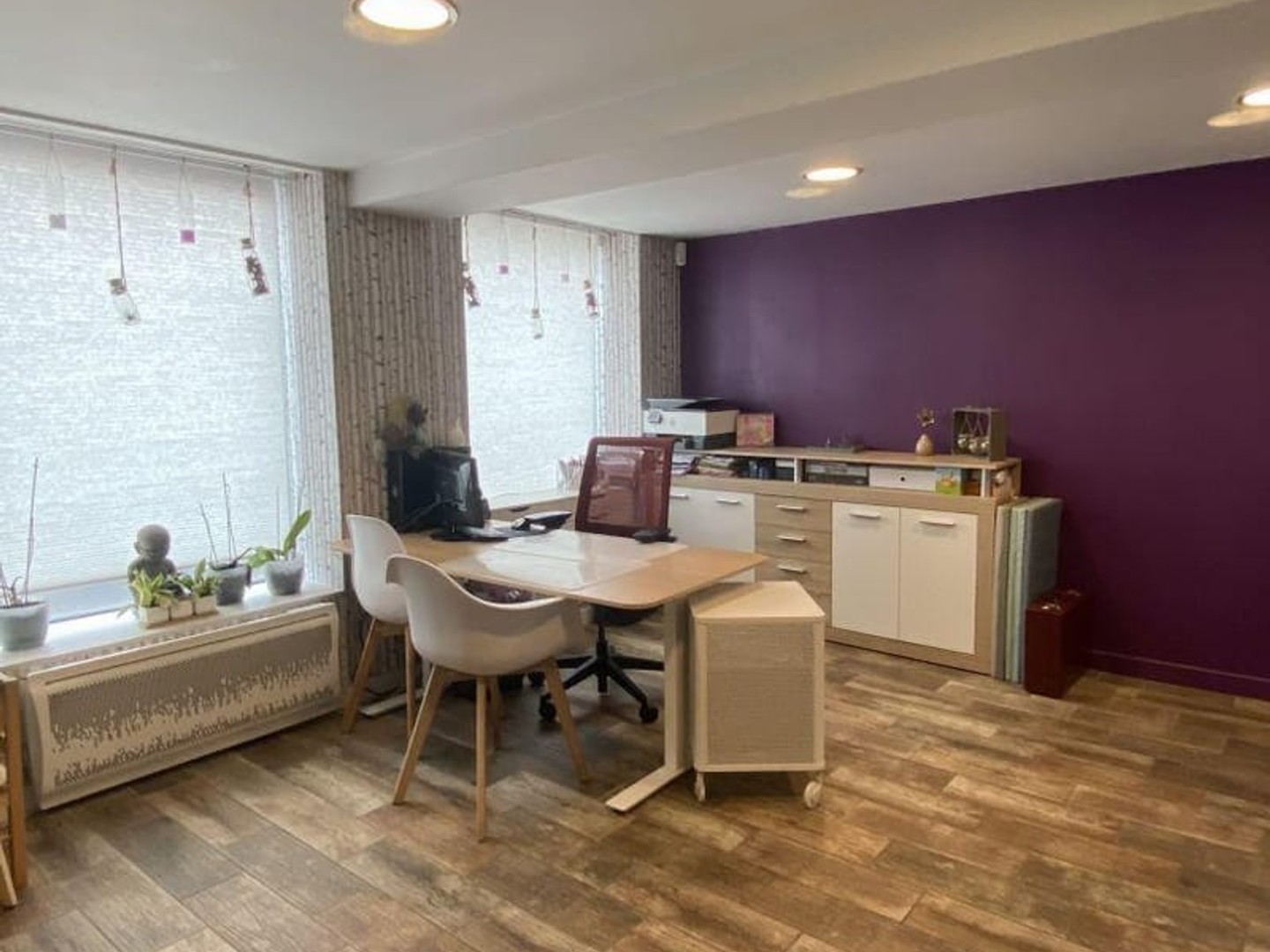 Immeuble commercial 75 m²