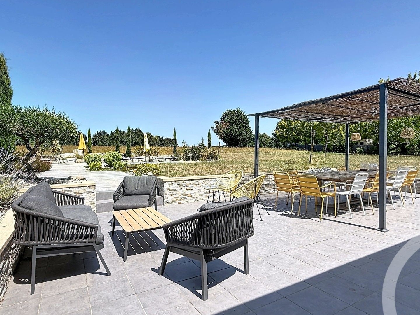 Maison à vendre - 8 pièces - 293m2 - Montpon-Ménestérol (24700)