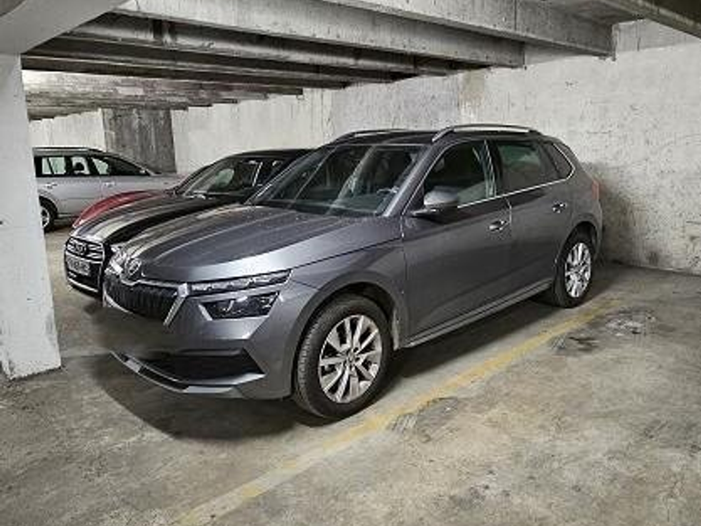 Parking / garage / box à vendre - 10m2 - Lille (59800)
