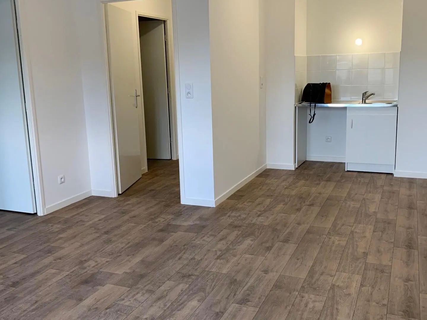 Appartement à vendre - 2 pièces - 44m2 - Neuilly-Sur-Marne (93330)