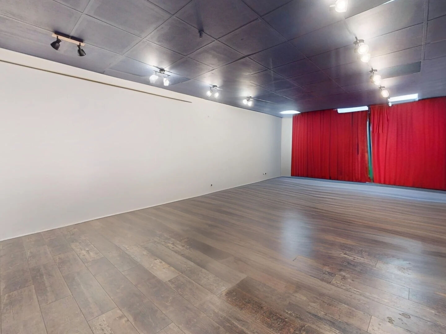 Locaux à vendre - Besançon (25000)