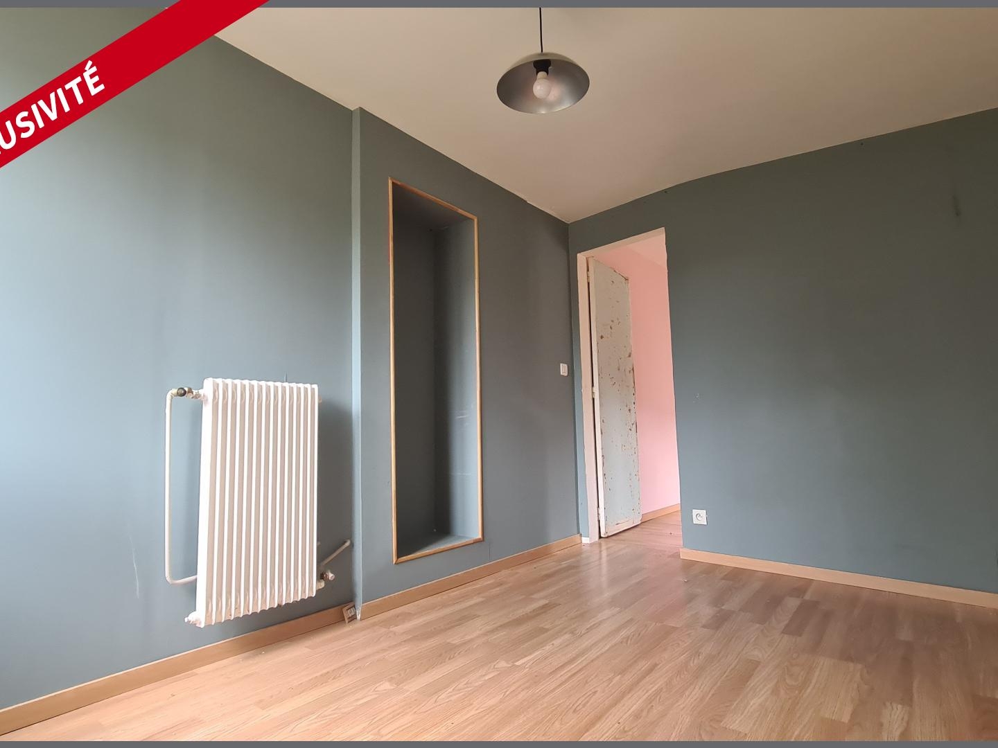 Bureaux à vendre - 7 pièces - 90m2 - Argentonnay (79150)