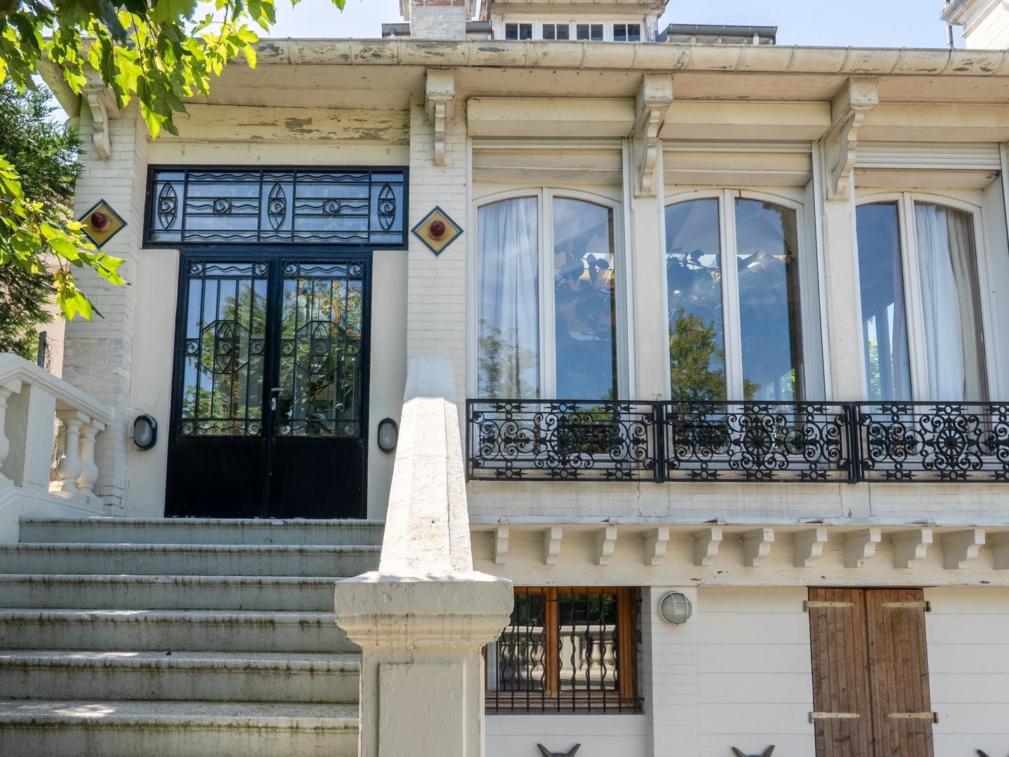 Belle Villa à rénover en bord de Marne à 3 min du RER, au calme
