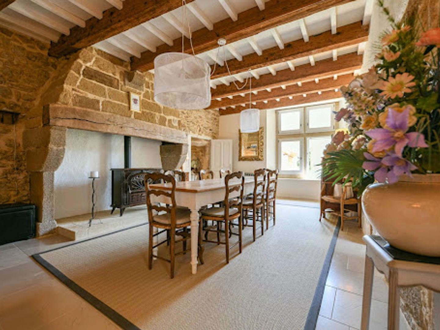 Maison à vendre - 7 pièces - 228m2 - Uzès (30700)