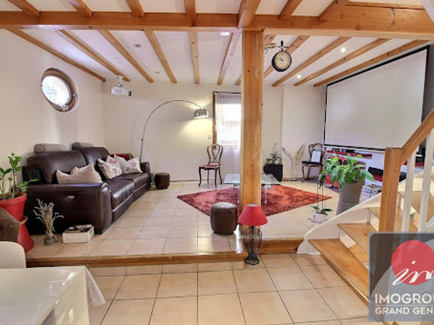 Appartement à vendre - 3 pièces - 86m2 - Divonne-Les-Bains (01220)