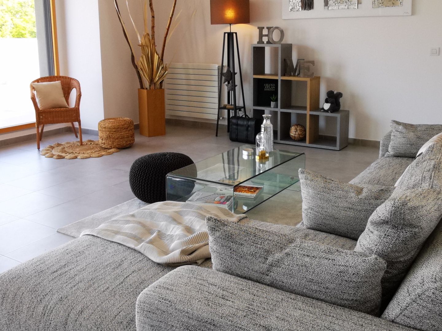DUINGT T4 de 85M2 donnant sur balcons de 11 et 9m2 au 2ème étage