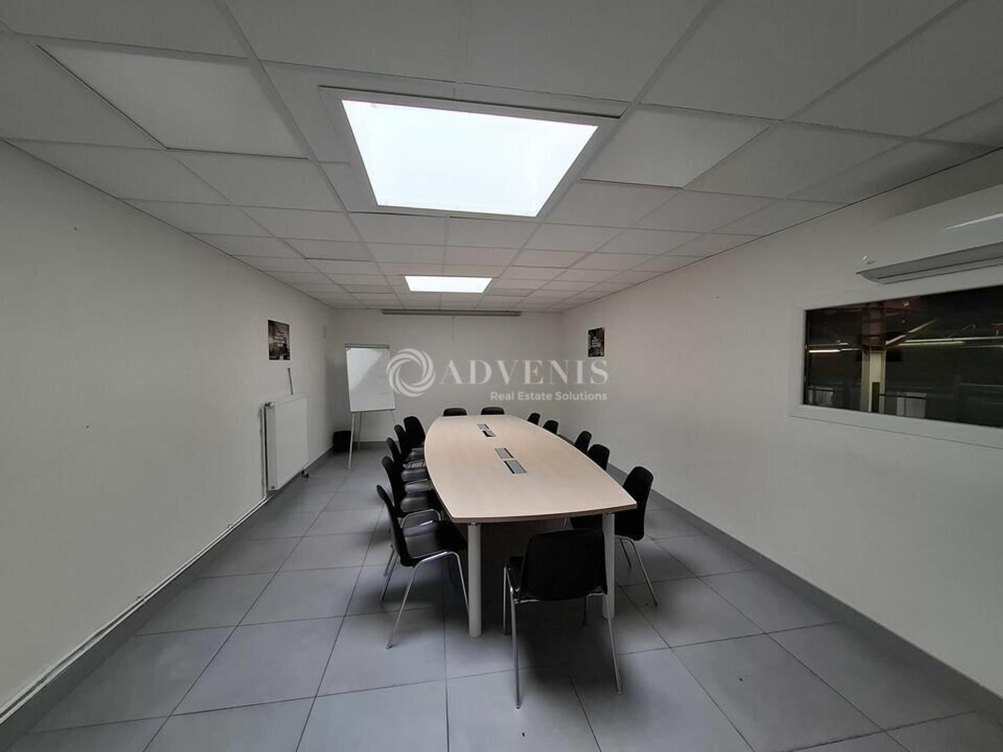LOCAL D'ACTIVITE A VENDRE