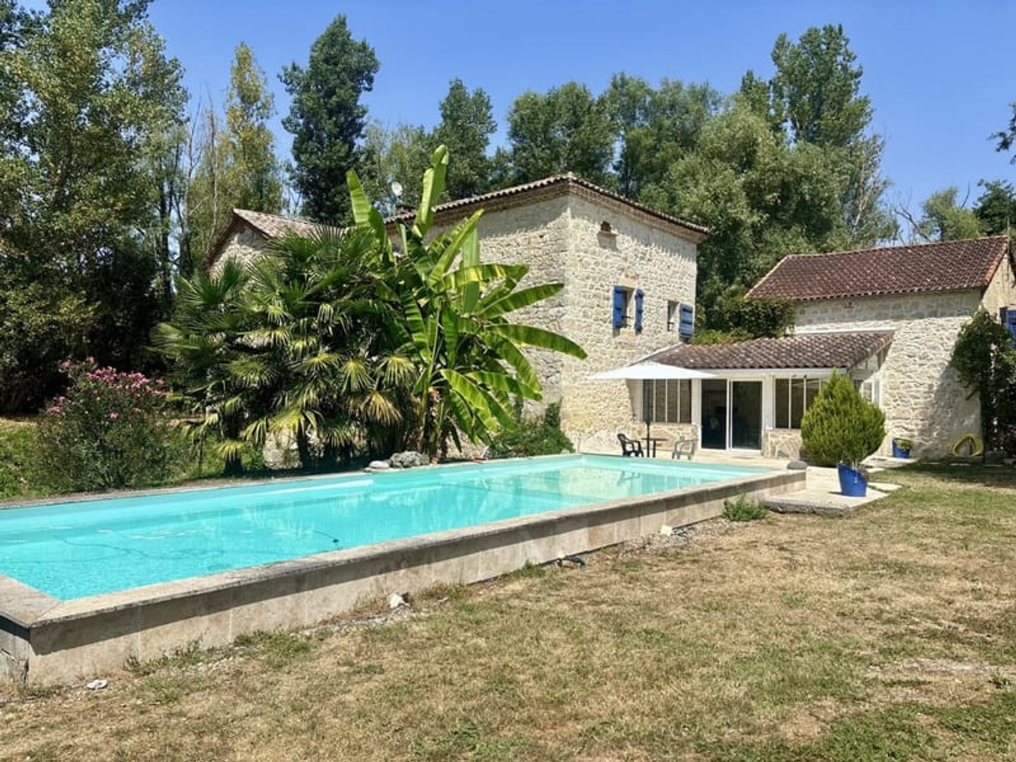 Maison 10 pièces 223 m²