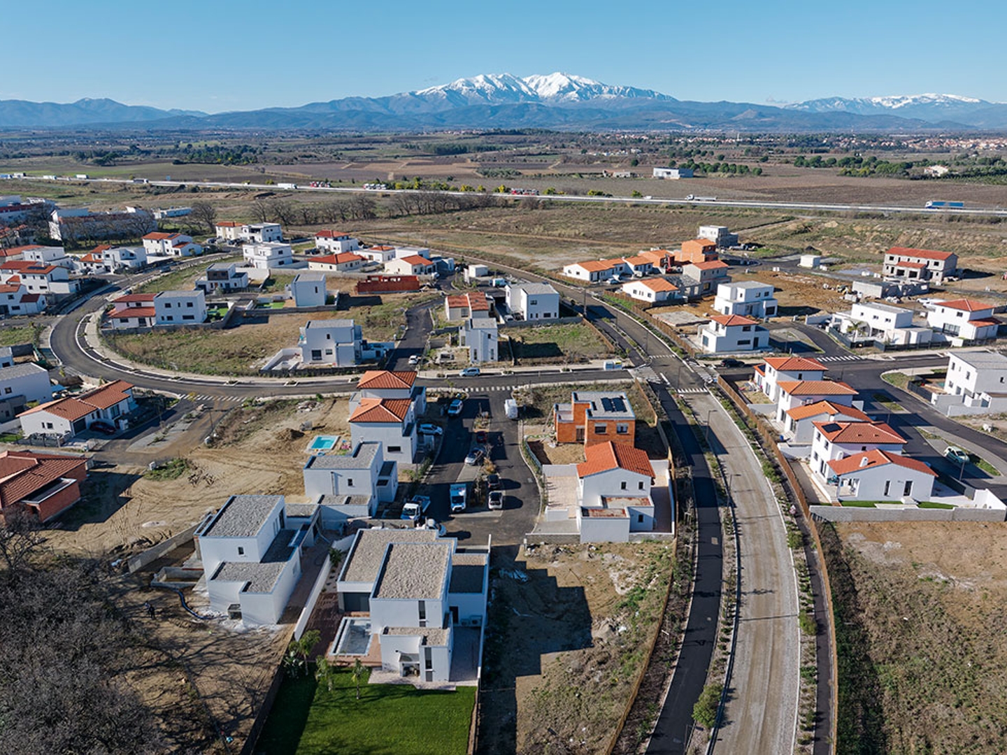 Terrain en lotissement 594 m²