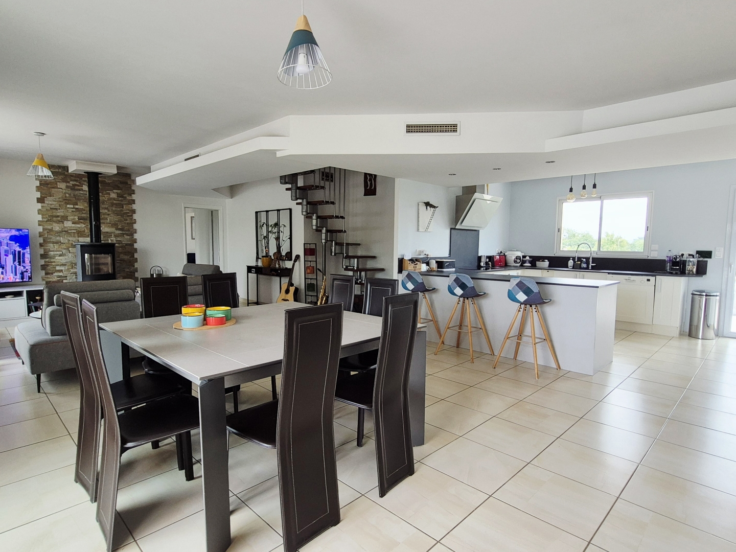 Maison à vendre - 5 pièces - 170m2 - Sedzère (64160)