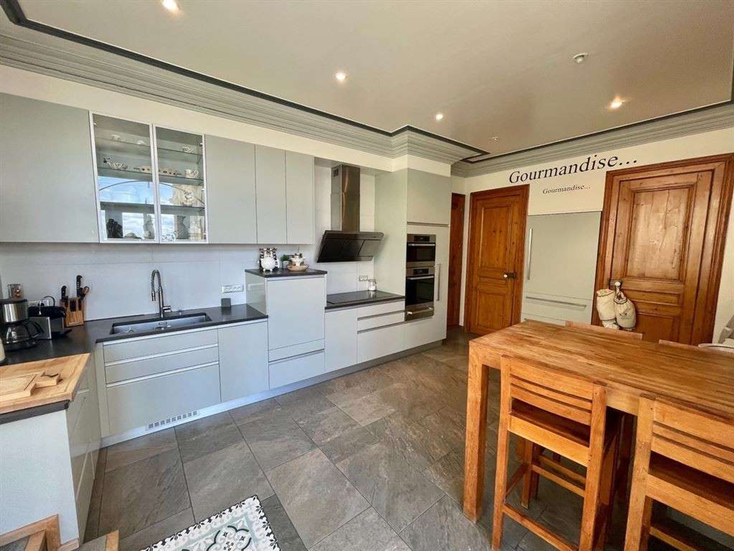 Maison 19 pièces 449 m²