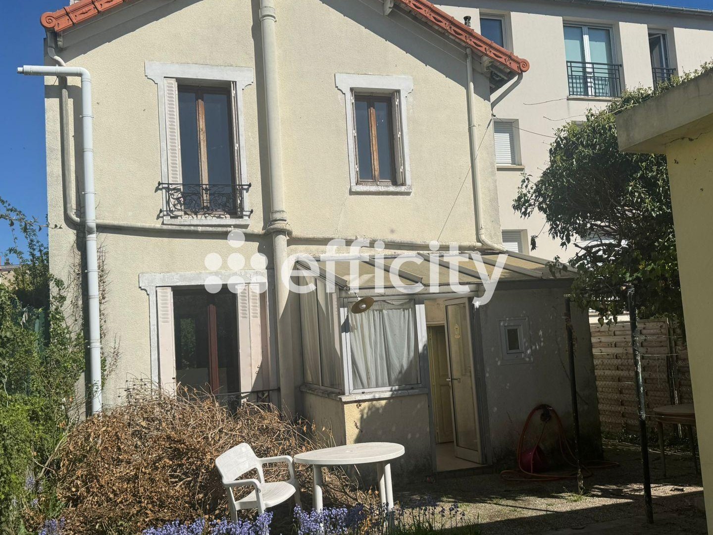 Immeuble 6 pièces 100 m²