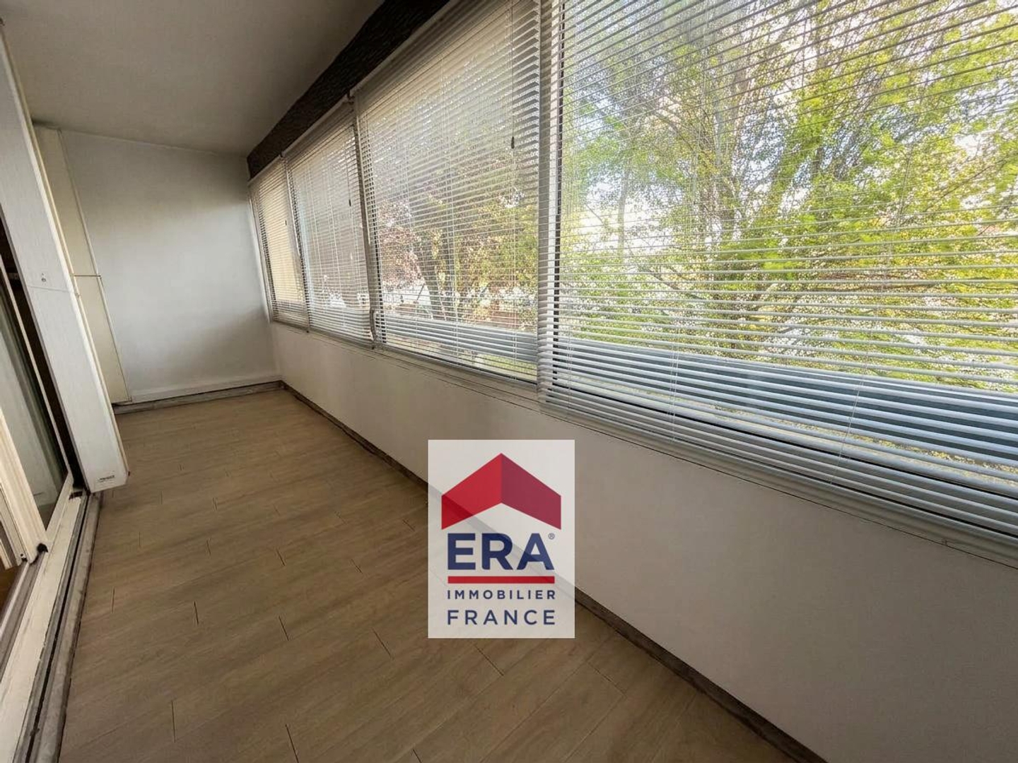 Appartement à vendre - 4 pièces - 89m2 - Sartrouville (78500)