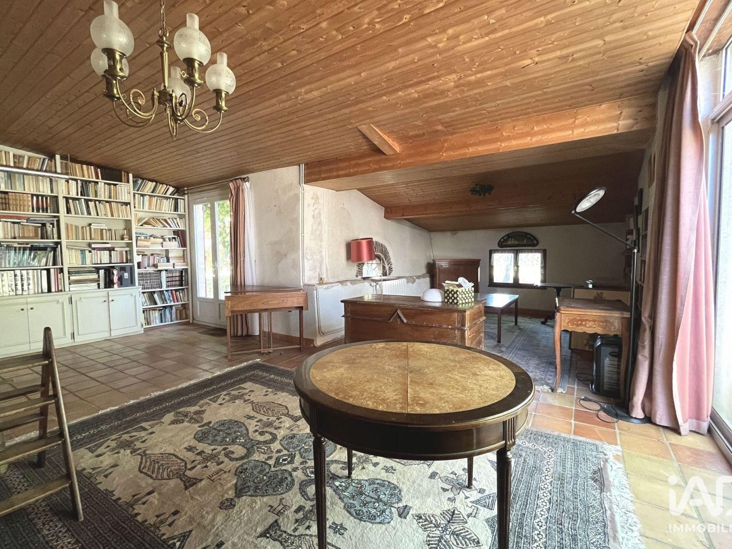 Maison à vendre - 8 pièces - 221m2 - Quinçay (86190)