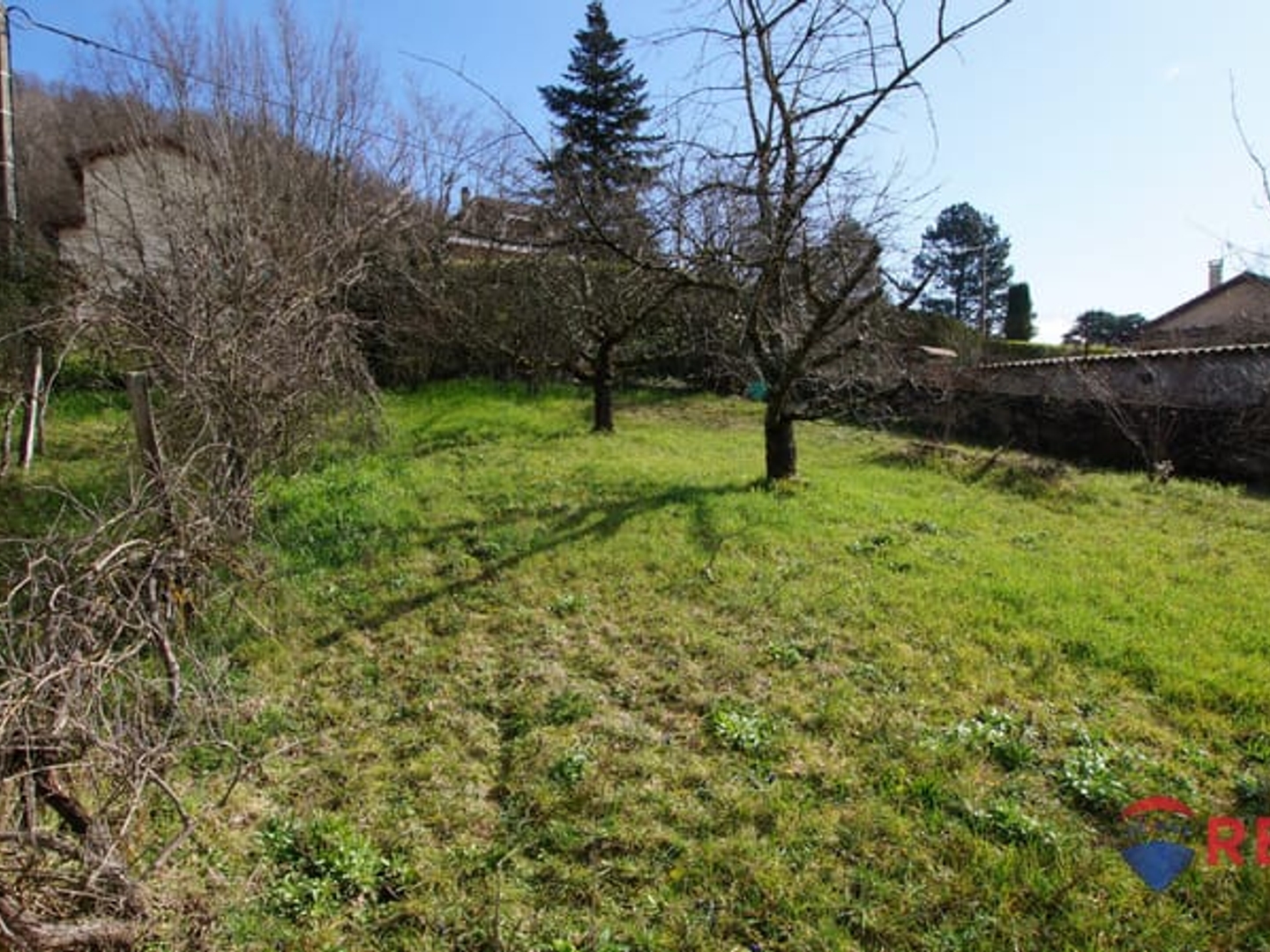 Terrain à vendre - 837m2 - Saint-Savin (38300)