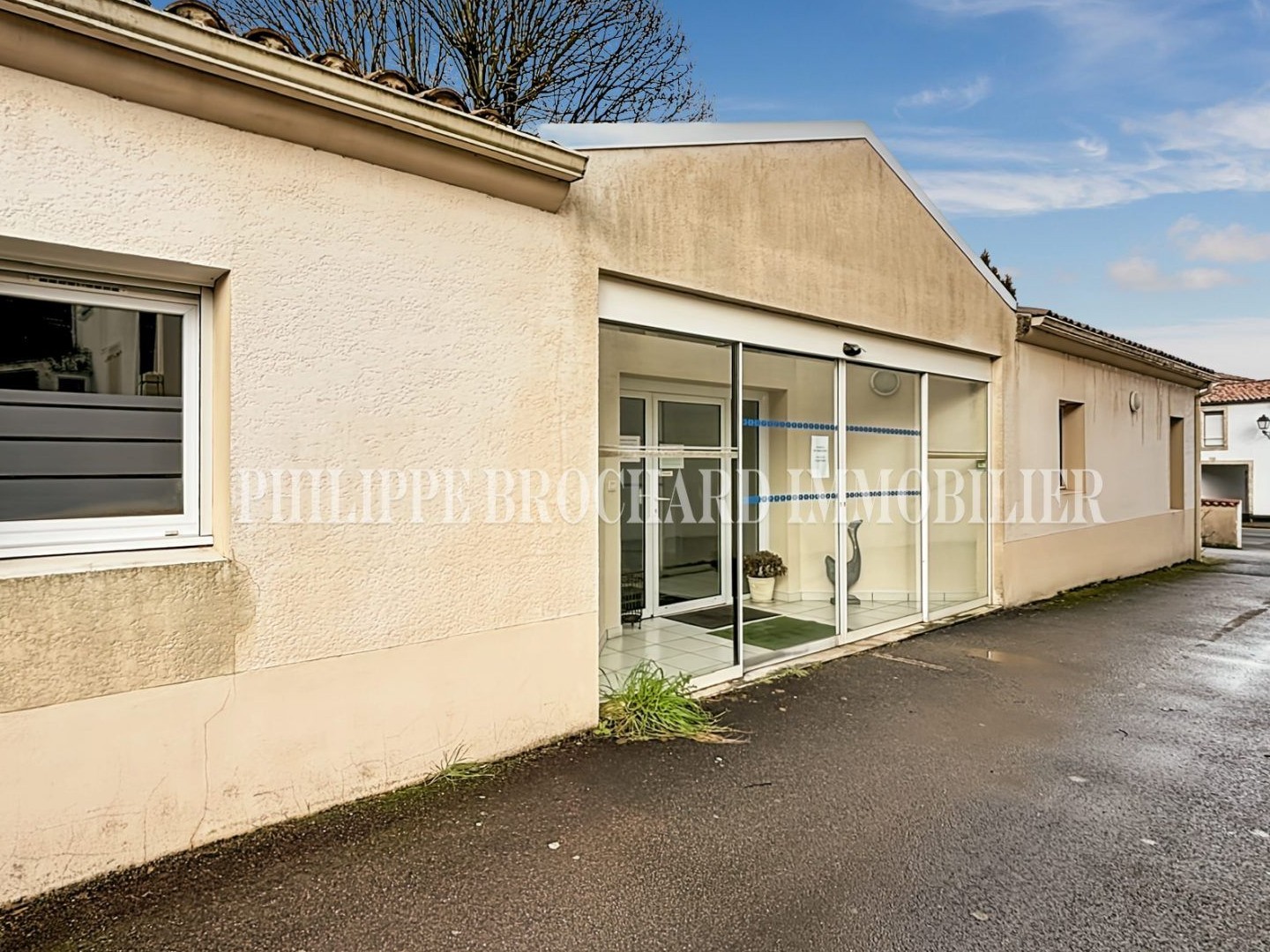 Bureaux 6 pièces 139 m²