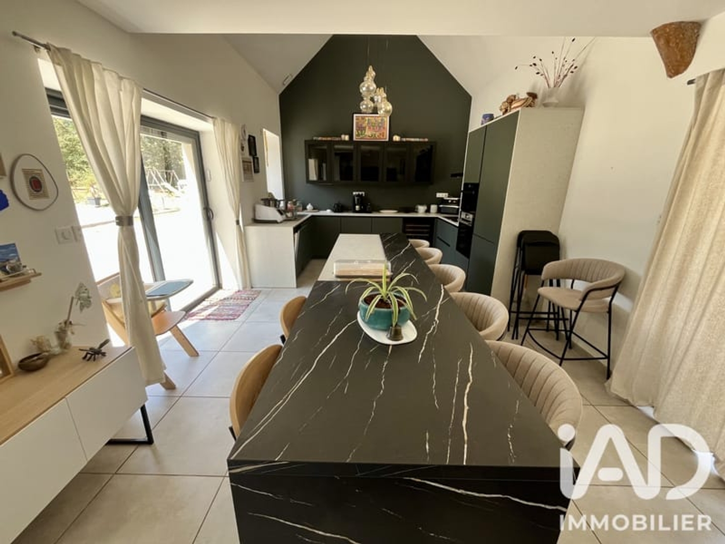 Maison à vendre - 6 pièces - 138m2 - Blanzy (71450)