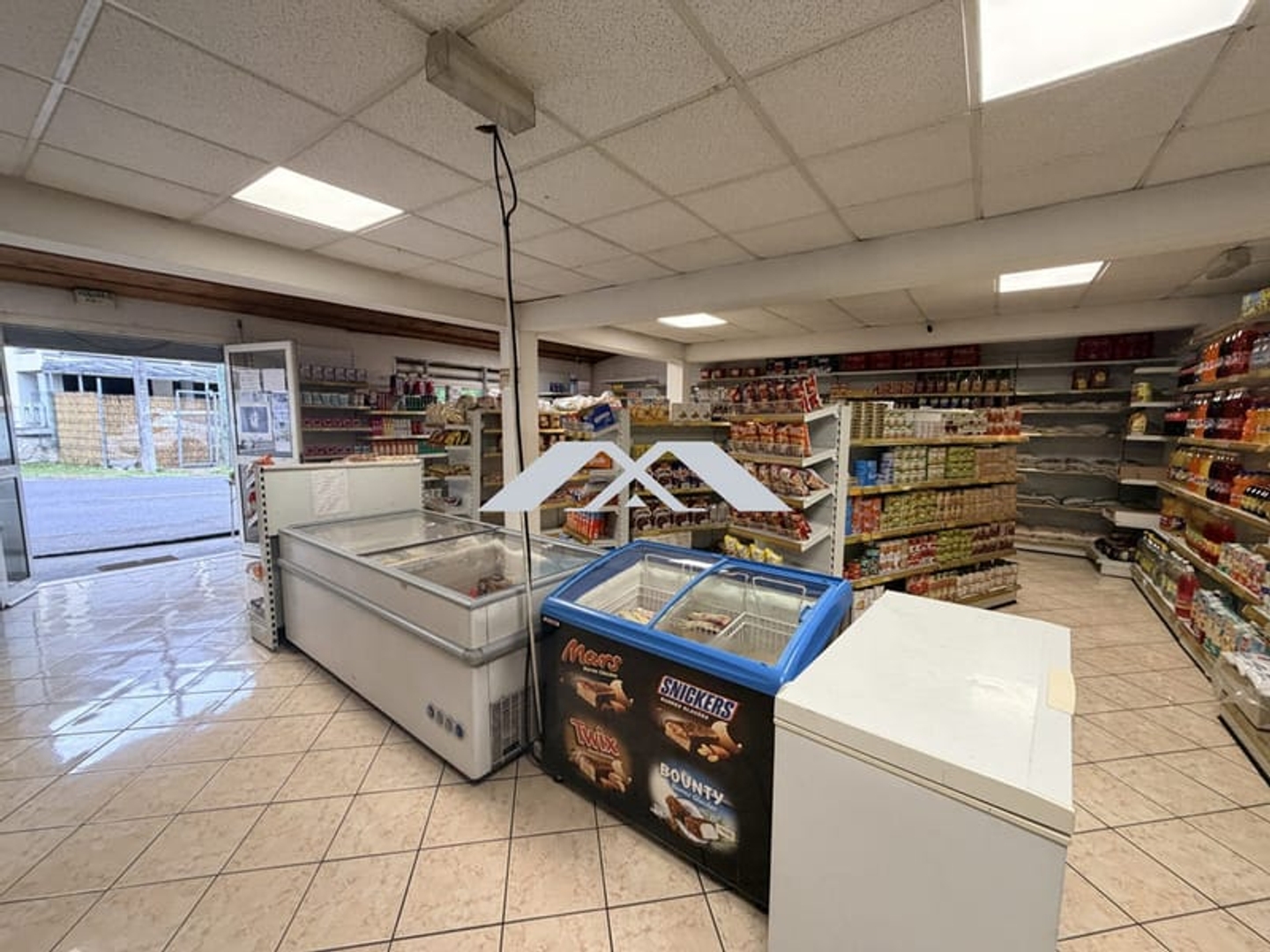Magasin à vendre - 110m2 - Salazie (97433)