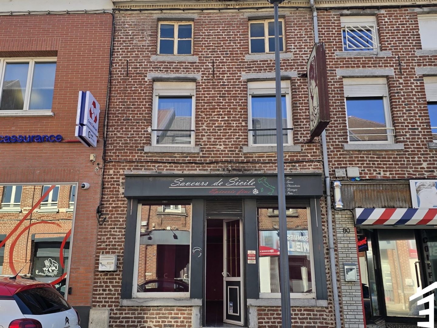 Immeuble 3 pièces 154 m²