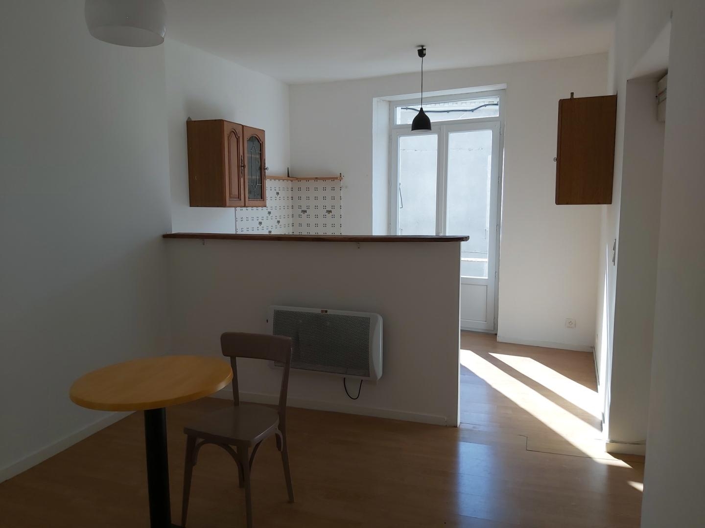 Immeuble à vendre - 5 pièces - 125m2 - Nontron (24300)