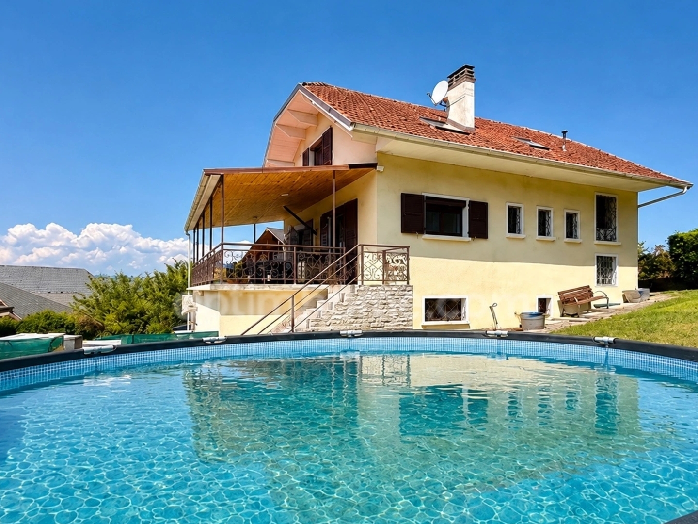 GRUFFY (74540) - MAISON FAMILIALE 174 M² AVEC VUE MONTAGNES, TERRASSE ET ESPACE INDÉPENDANT