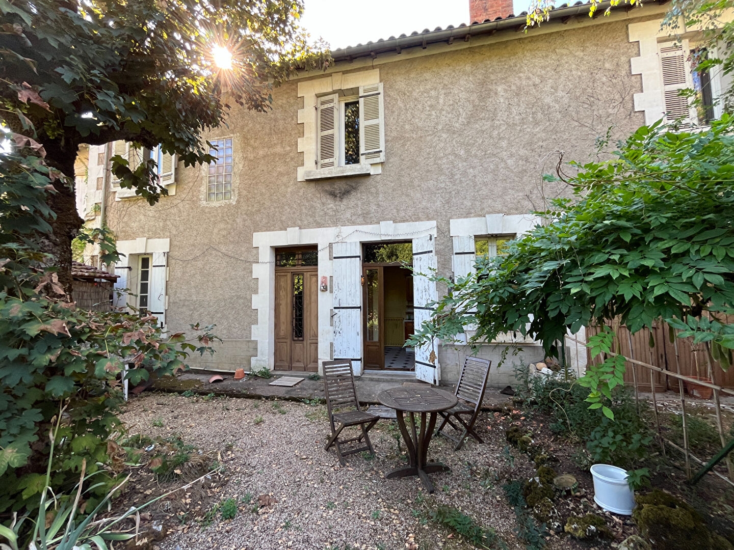 Maison 10 pièces 253 m²