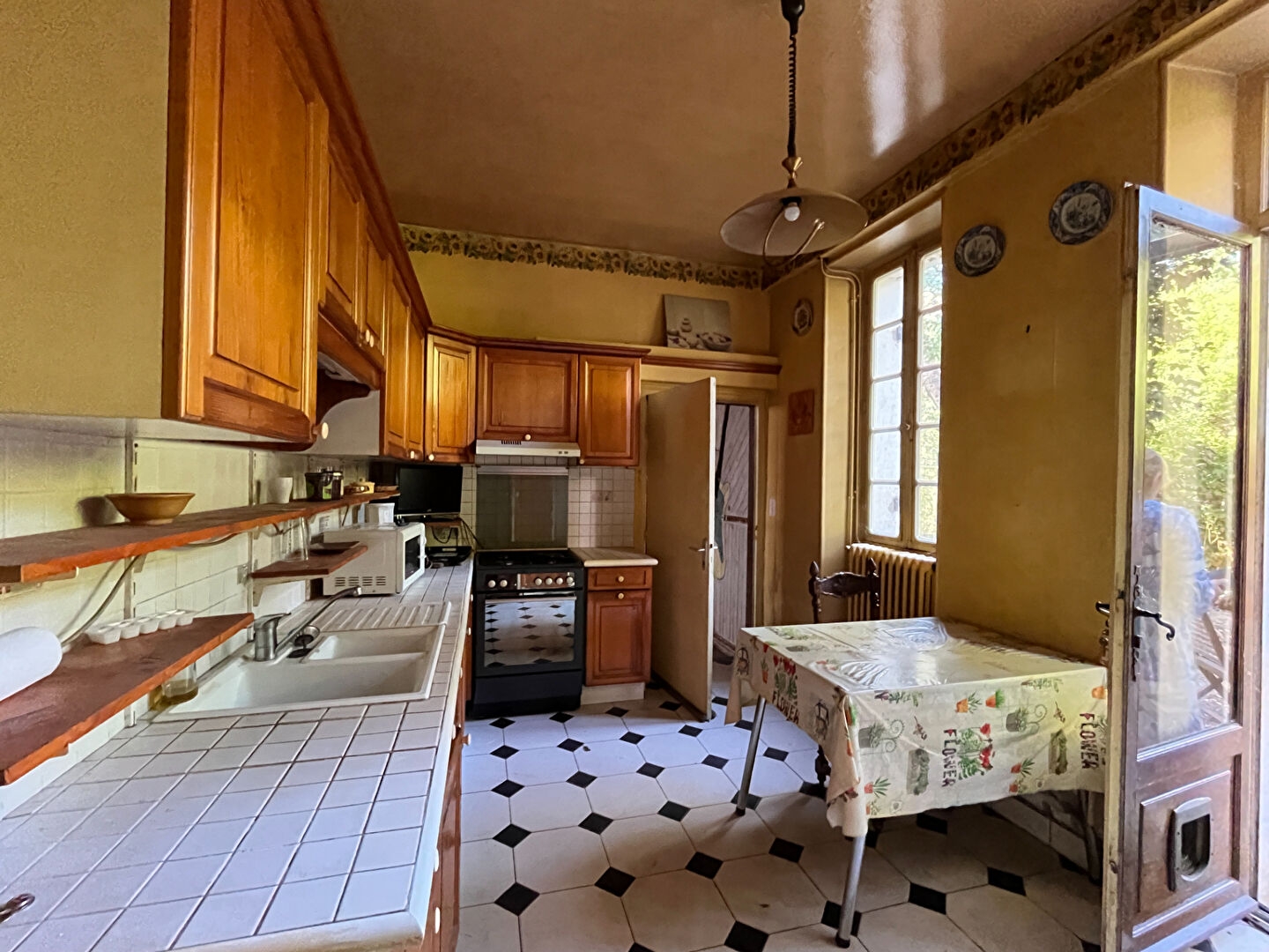 Maison à vendre - 10 pièces - 253m2 - Savignac-Les-Églises (24420)