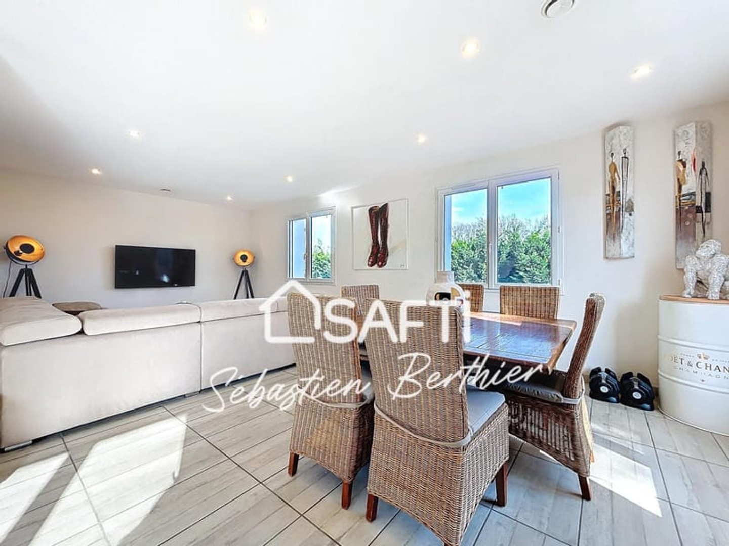 Maison 6 pièces 180 m²